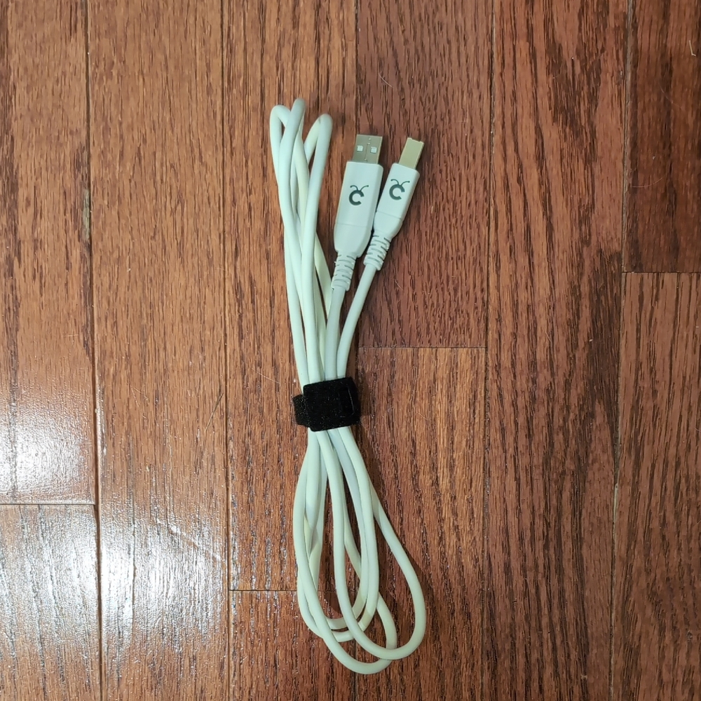Cricut USB Cable White